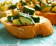 zucchini-bruschetta