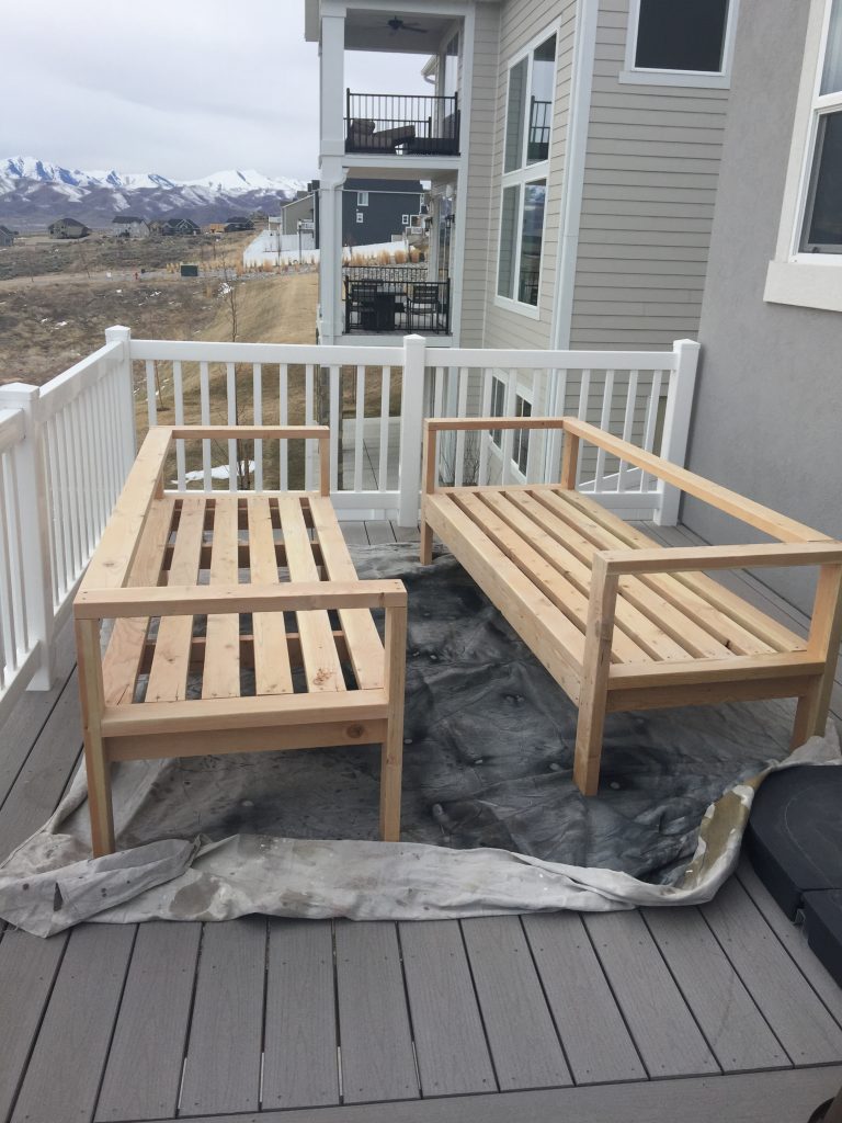 DIY Outdoor Furniture - HoneyBear Lane