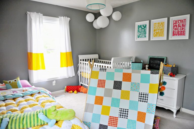 A Twin Size Chevron Puff Quilt! Honeybear Lane
