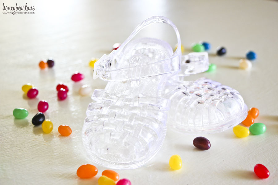 jelly shoes are back