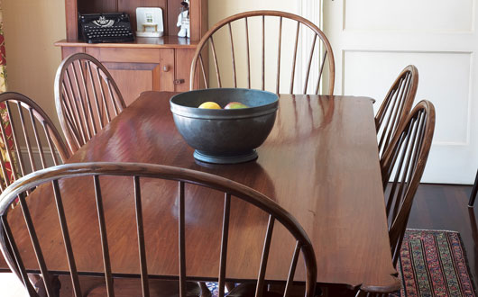 Staining my Dining Room Table