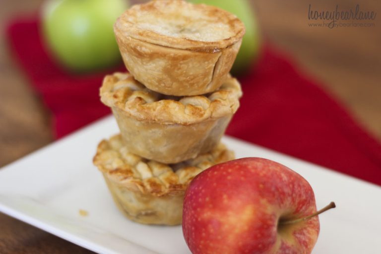 Easy Mini Apple Pies