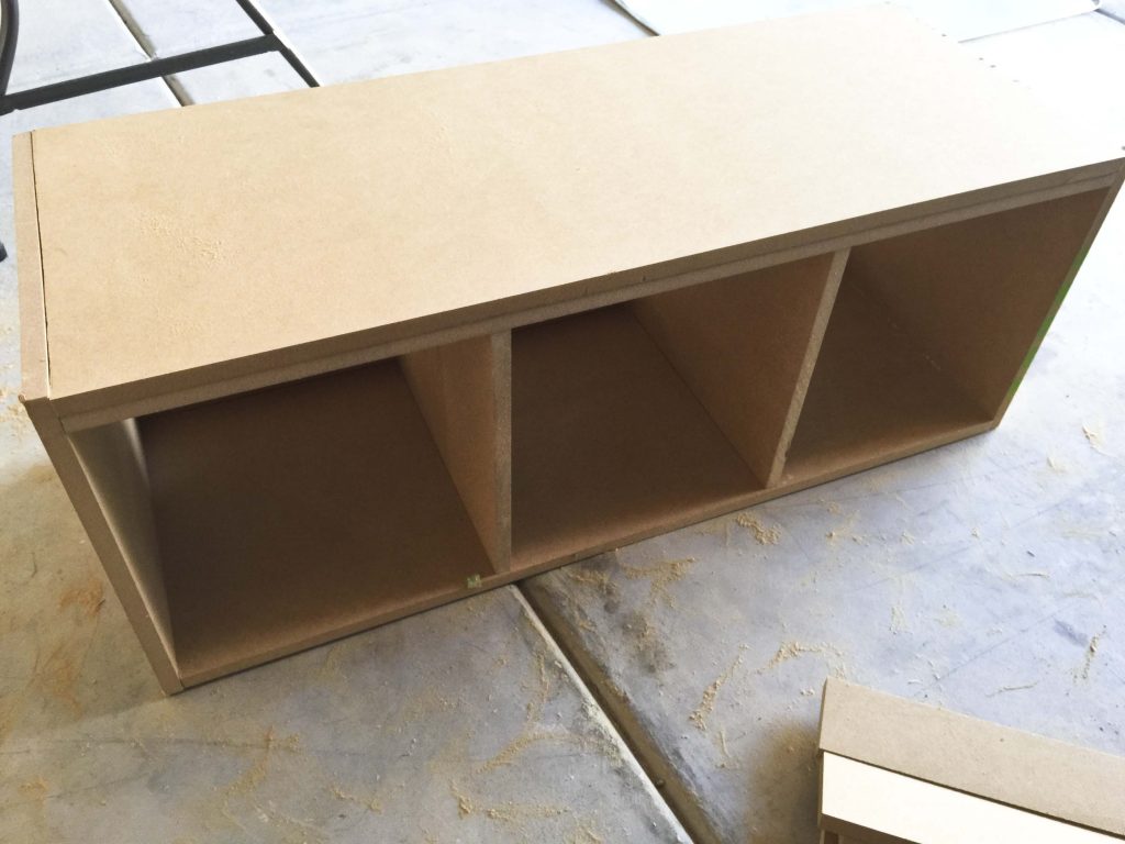 building a built in mudroom bench