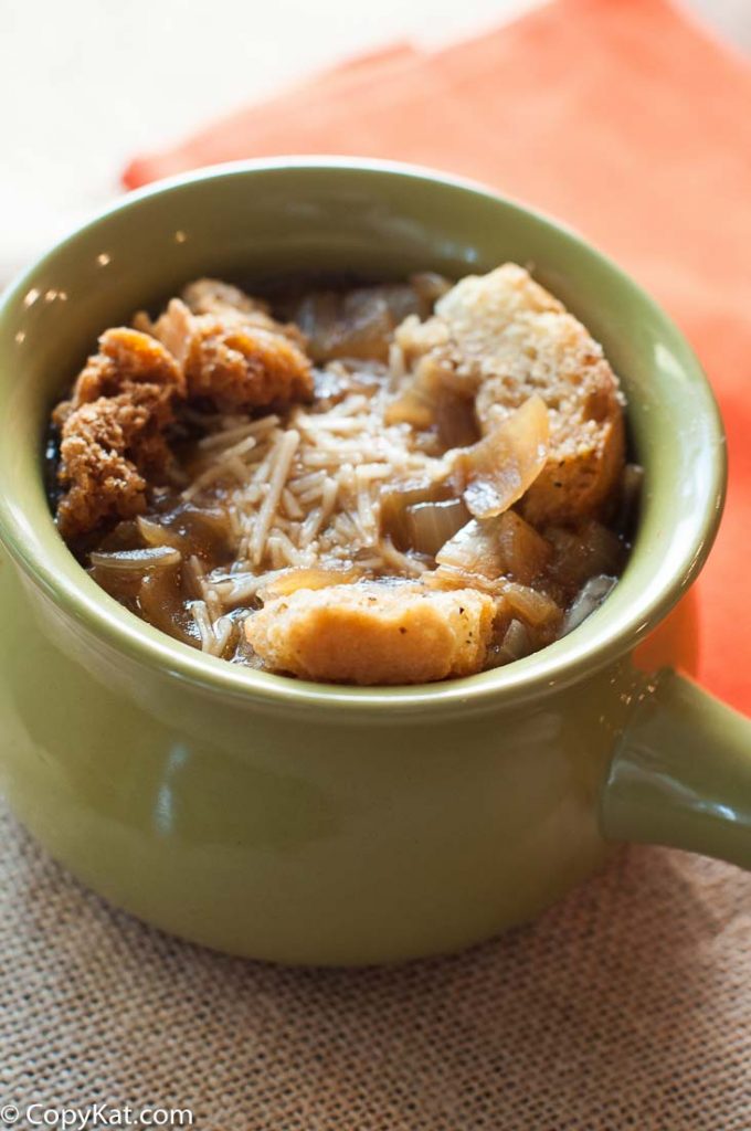 25 Cold Weather Comfort Foods perfect for warming you up on those chilly days!