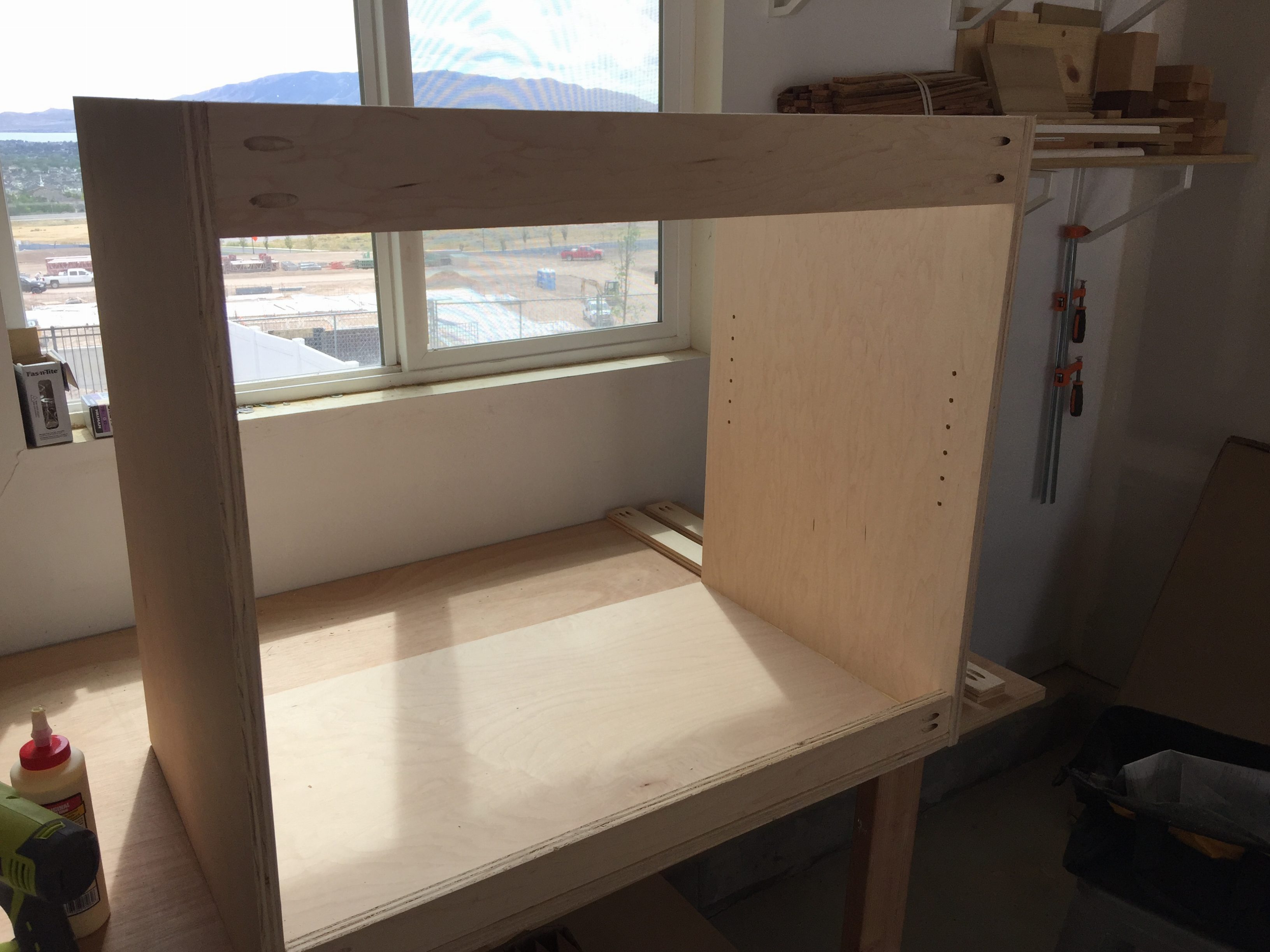 building a cabinet