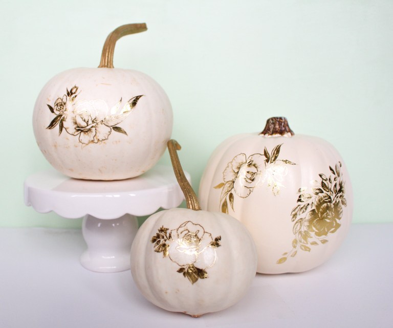 This is a list of our favorite ways to decorate with pumpkin for fall and Halloween!