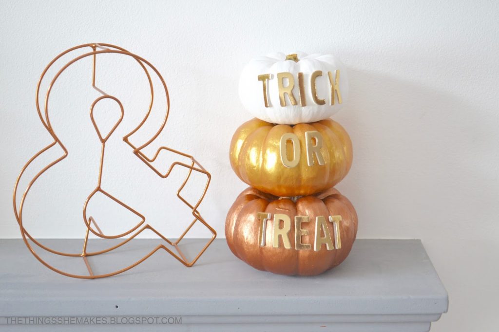 This is a list of our favorite ways to decorate with pumpkin for fall and Halloween!