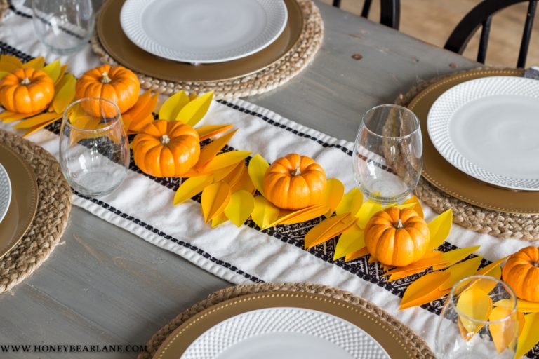 Thanksgiving Leaf Garland Centerpiece