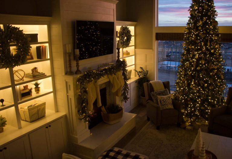 Balsam Hill Holiday Housewalk - Honeybear Lane