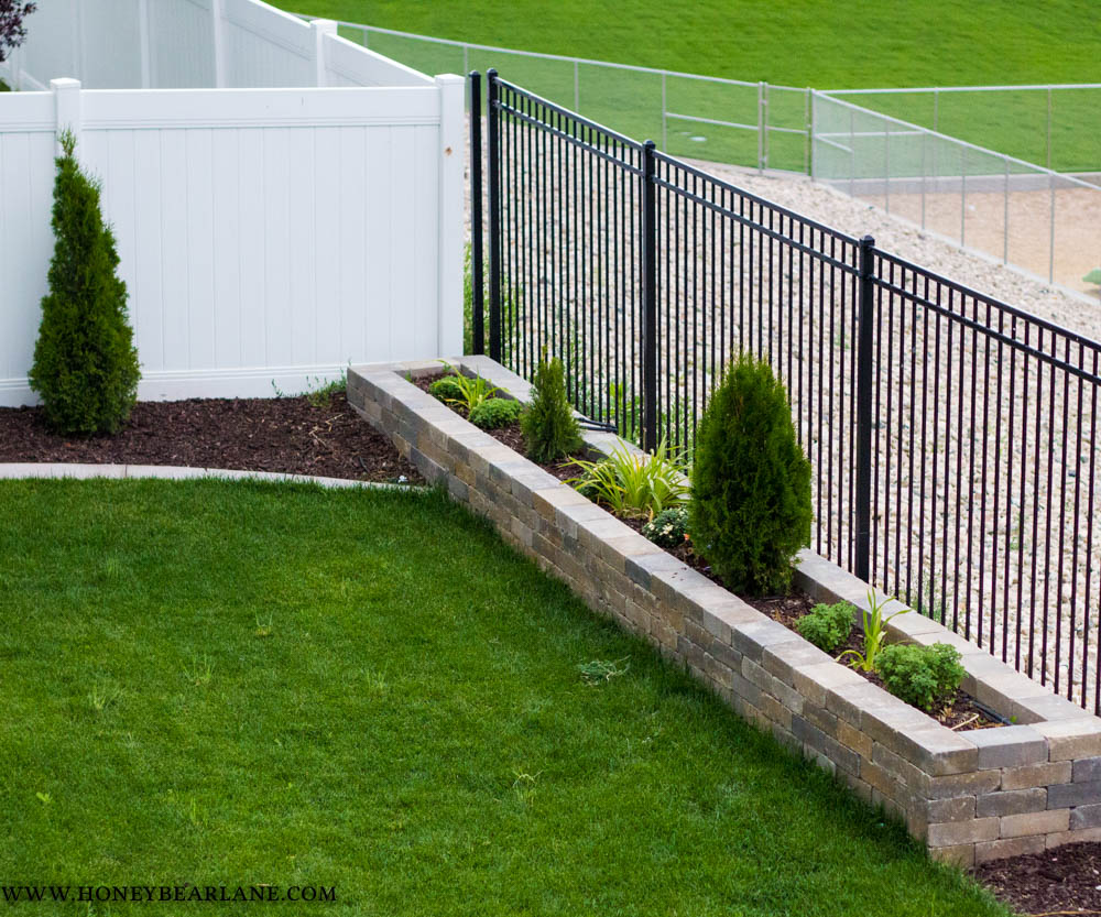 DIY Stone Planter Boxes - Honeybear Lane