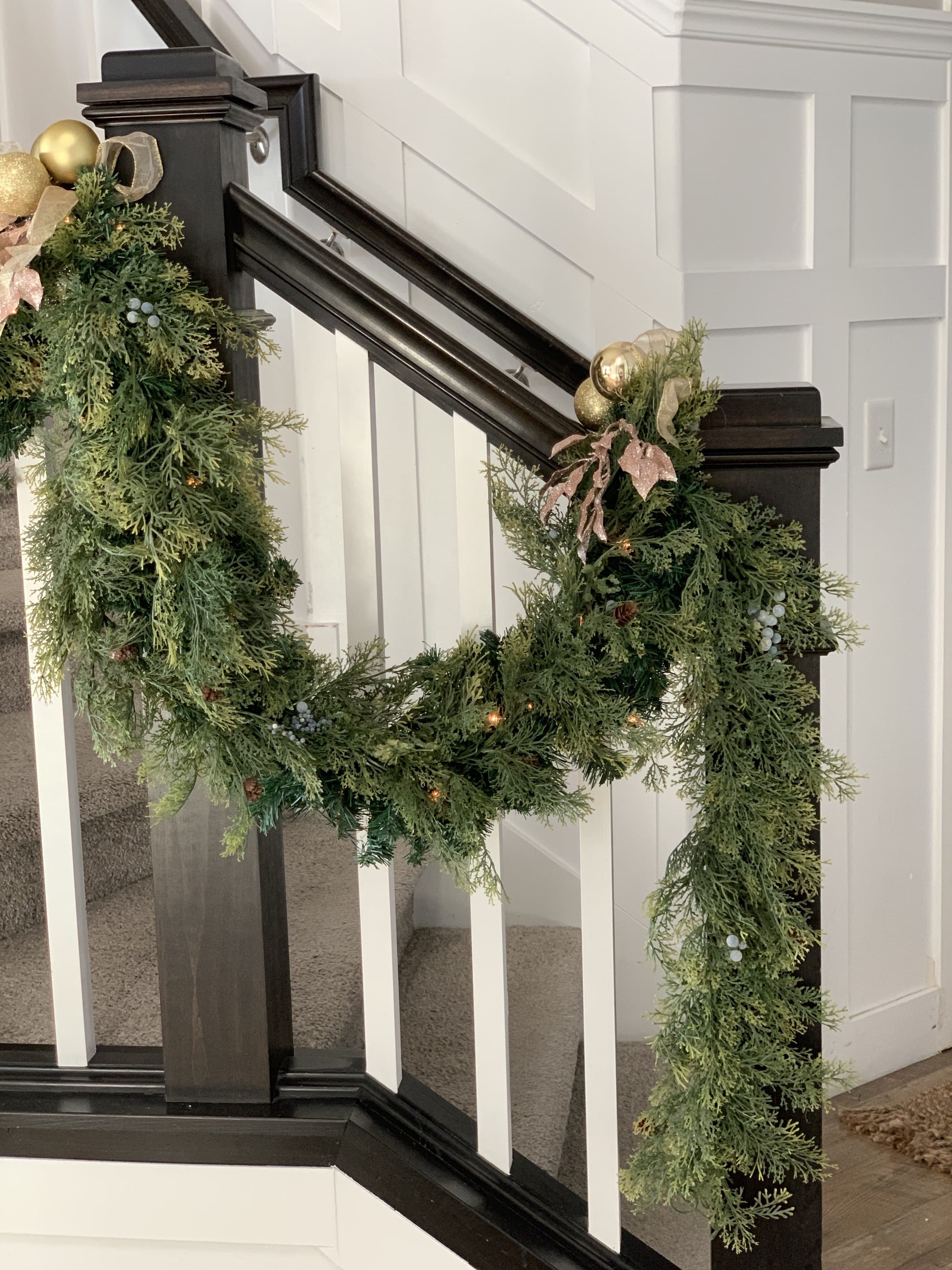 How to Create a Christmas Garland with Real & Faux Greenery - Life