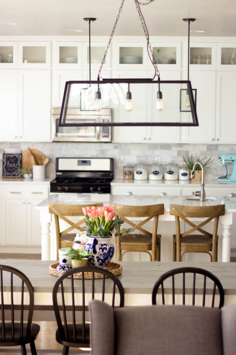 15 Affordable Farmhouse Barstools