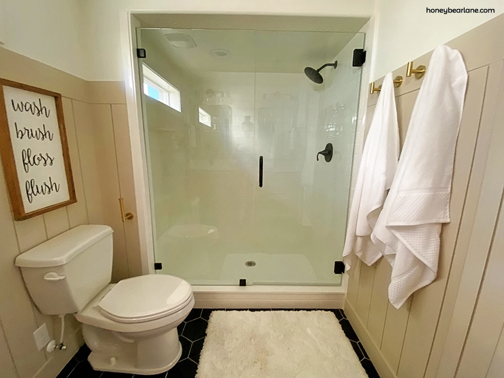 Modern Boho Bathroom - Honeybear Lane