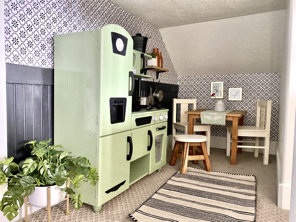 vintage play kitchen 