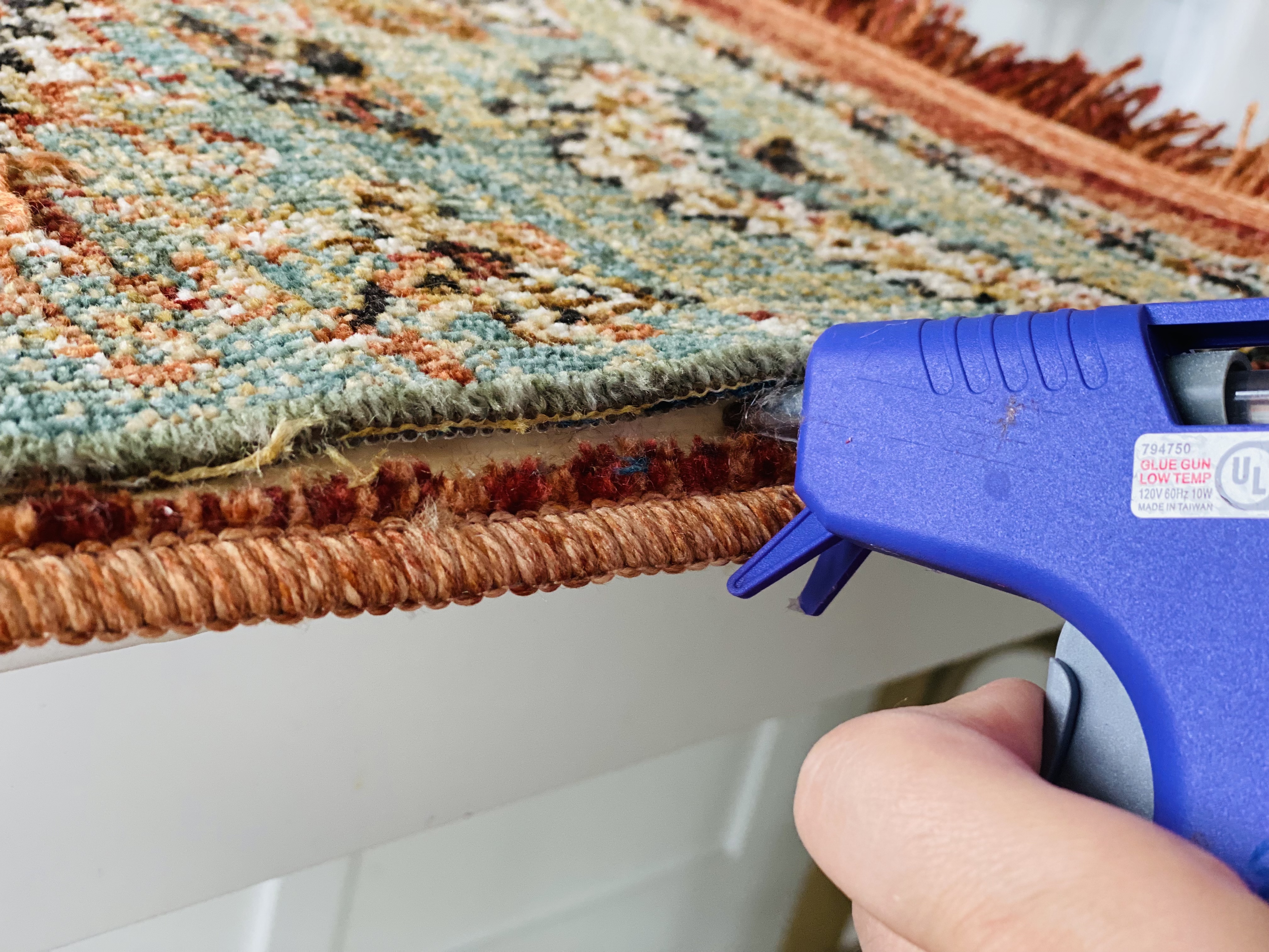 How to Trim a Rug to Fit a Small Space - Honeybear Lane