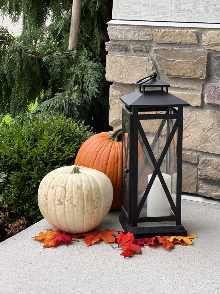 How to Have a Stunning Fall Front Porch - Honeybear Lane