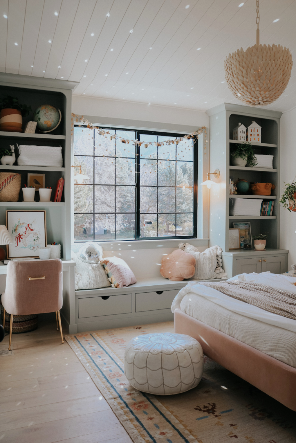 Built in bookcase shop bedroom